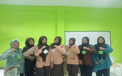 4 Siswi MTs Negeri 4 Bolsel Melangkah ke Ajang OSN-P Tingkat Provinsi Hari Ini